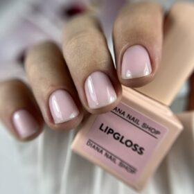LIPGLOSS