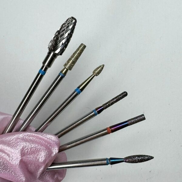 Leaves manicure kit