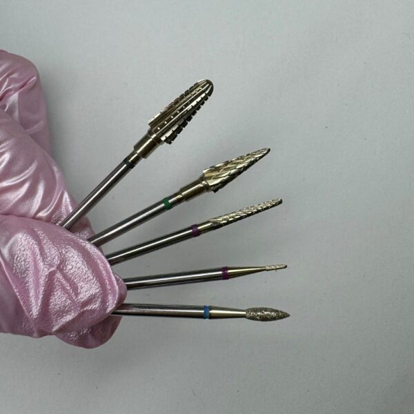 MANICURE SET BY JULIA GERUS