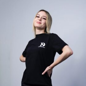 T SHIRT NERA